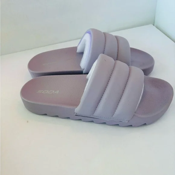 Soda Women's Lavender Slide Slippers - Picture 3 of 4